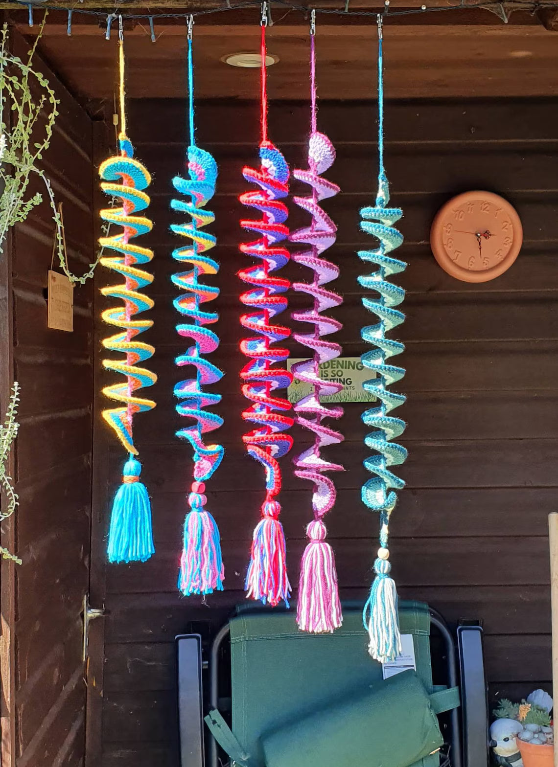 🧶 Hand-crocheted wind chime – lovingly crafted for your home 🏡🎐