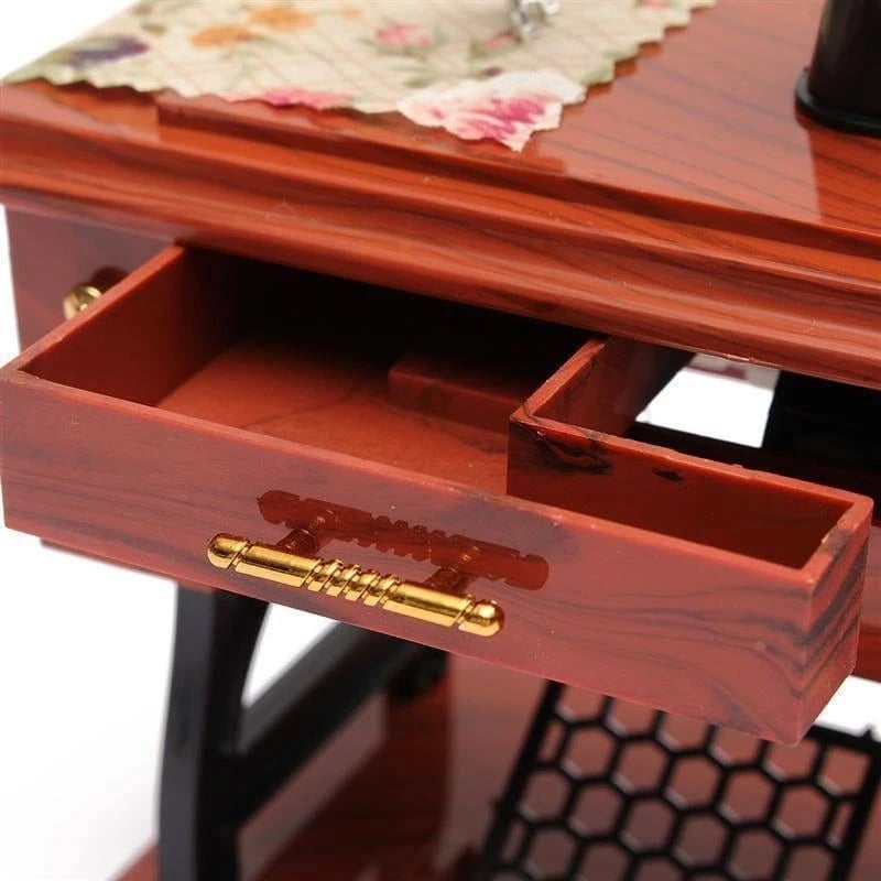 🔥Limited-time discount of 49%🔥Vintage Sewing Machine Design Music Box🎶