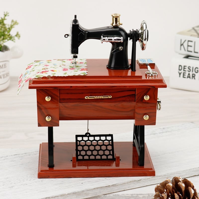 🔥Limited-time discount of 49%🔥Vintage Sewing Machine Design Music Box🎶